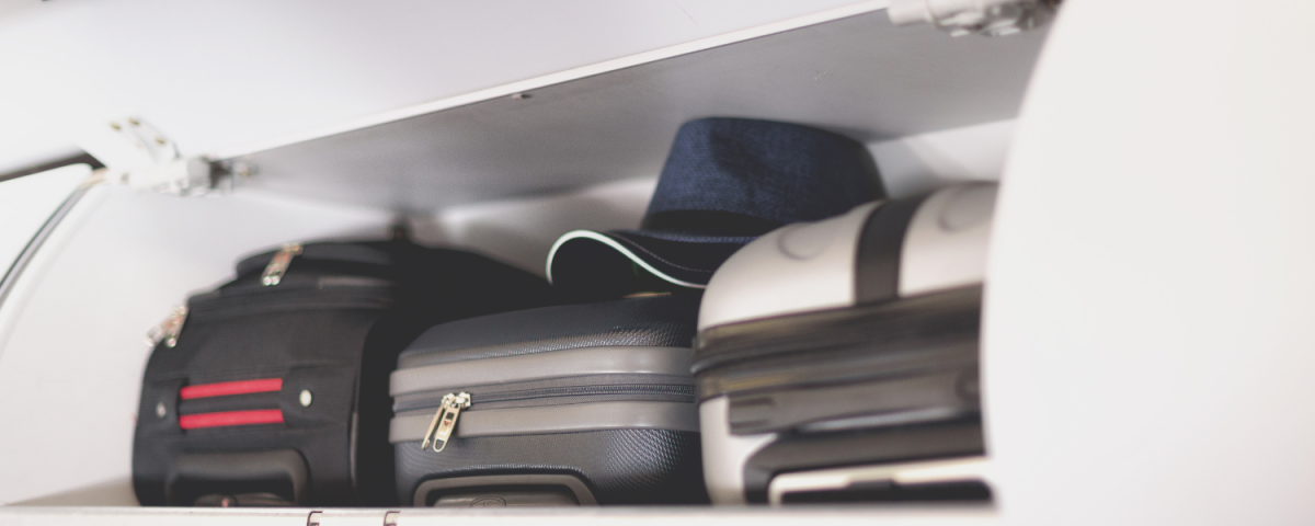 ES gatavojas atcelt rokas bagāžas maksas